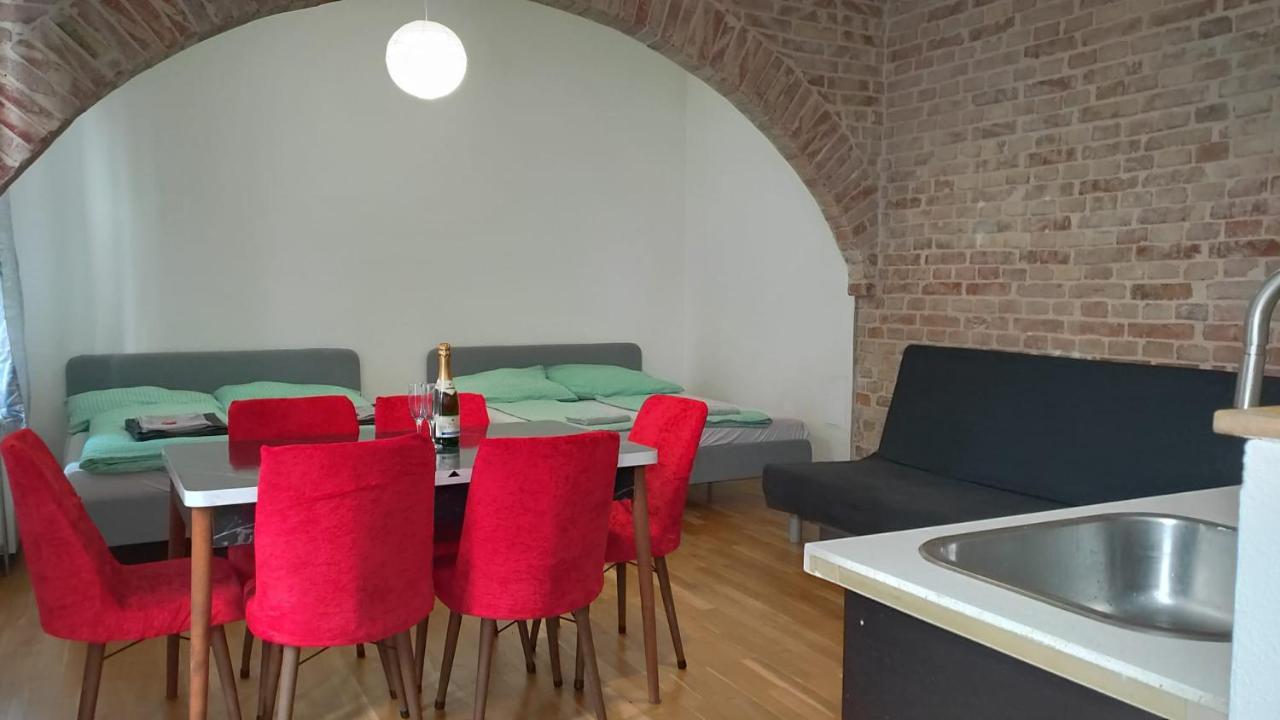 Cozynite Premium Apartment Stadthalle ウィーン エクステリア 写真
