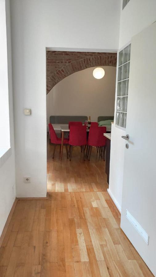 Cozynite Premium Apartment Stadthalle ウィーン エクステリア 写真
